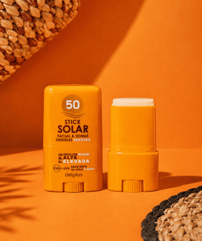 Deliplus - Stick Solaire Visage et Zones Sensibles SPF 50 - Espanova Store